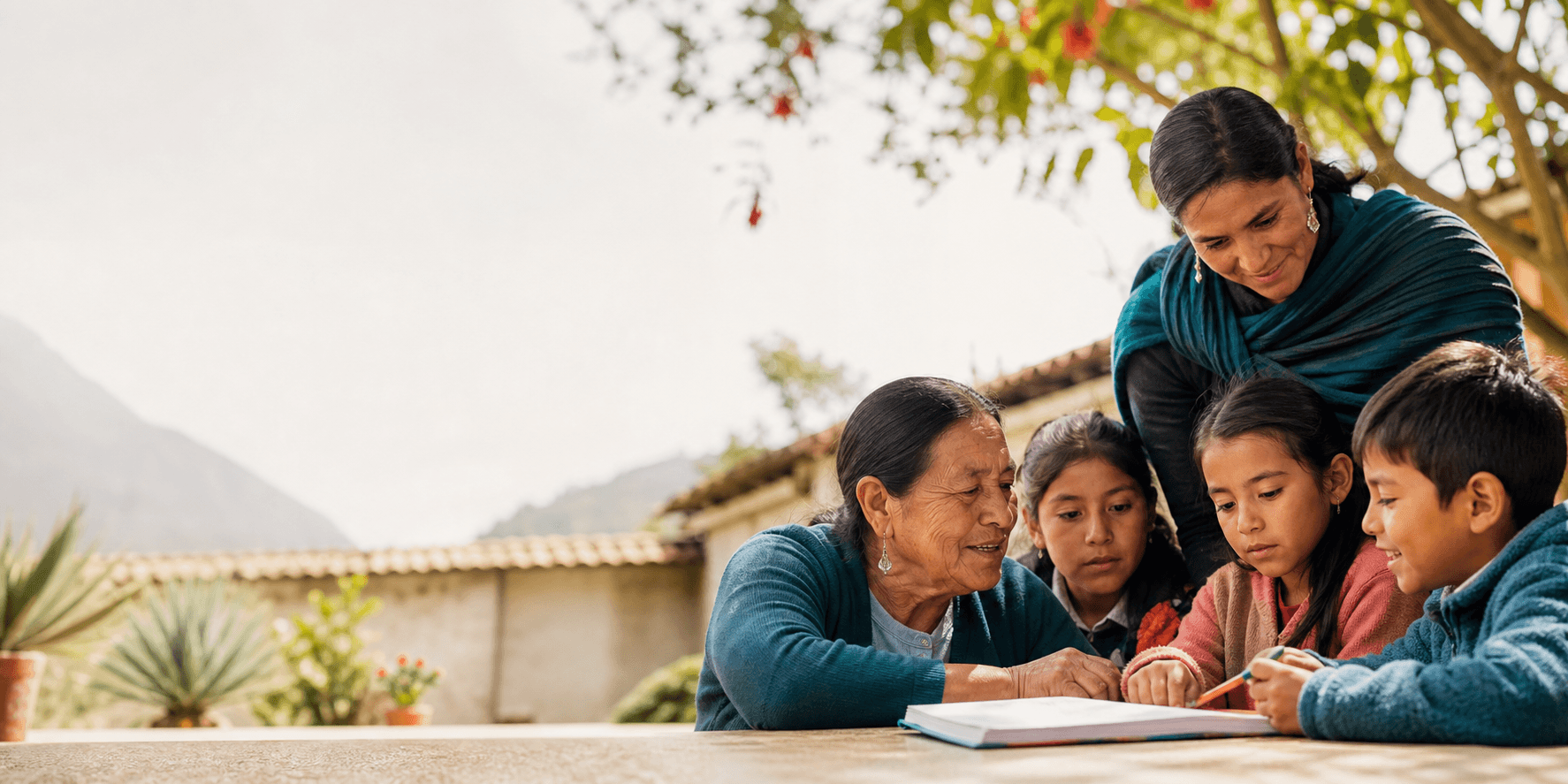 Familias y comunidad compartiendo una actividad educativa